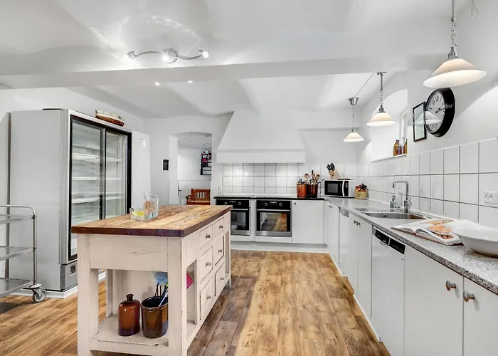 Lovely In With Kitchen Hébergement de vacances